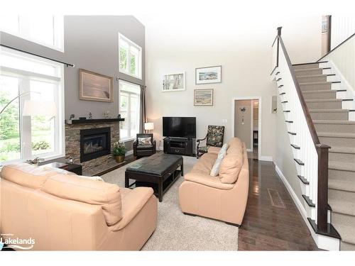 22 Kells Crescent, Collingwood, ON - Indoor Photo Showing Living Room With Fireplace