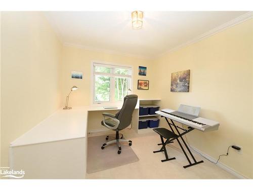 22 Kells Crescent, Collingwood, ON - Indoor Photo Showing Office