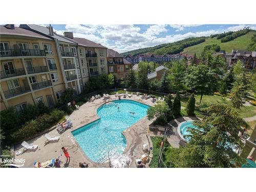 324-170 Jozo Weider Boulevard, The Blue Mountains, ON - Outdoor With In Ground Pool