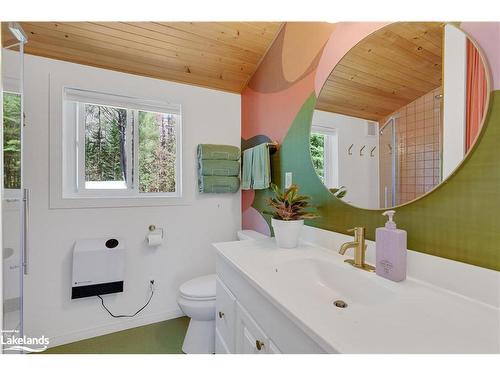 1071 Forrester Trail, Bracebridge, ON - Indoor Photo Showing Bathroom