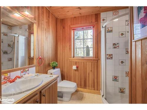 731 15 Concession W, Tiny Twp, ON - Indoor Photo Showing Bathroom