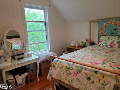 4 Stocking Lane, Huntsville, ON - Indoor Photo Showing Bedroom