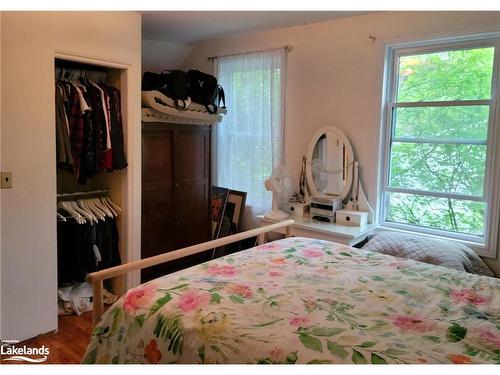 4 Stocking Lane, Huntsville, ON - Indoor Photo Showing Bedroom