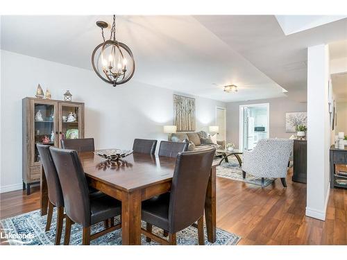 47 Frederick Drive, Wasaga Beach, ON - Indoor Photo Showing Dining Room