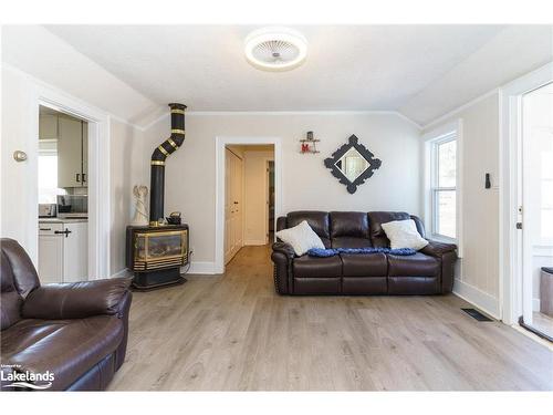 221 Violet Street, Gravenhurst, ON - Indoor Photo Showing Living Room With Fireplace