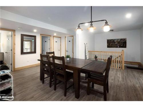 210 Arlberg Crescent, The Blue Mountains, ON - Indoor Photo Showing Dining Room