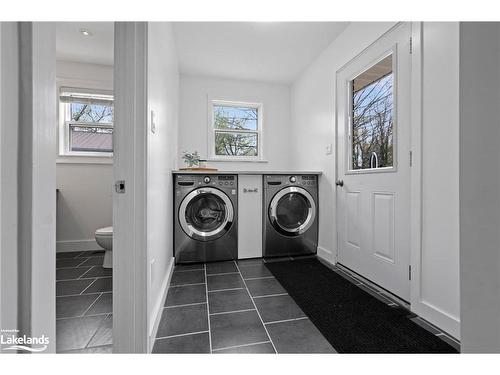 114 Wellington Street, Feversham, ON - Indoor Photo Showing Laundry Room