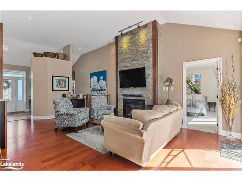 90 Windermere Circle, Tay, ON - Indoor Photo Showing Living Room With Fireplace