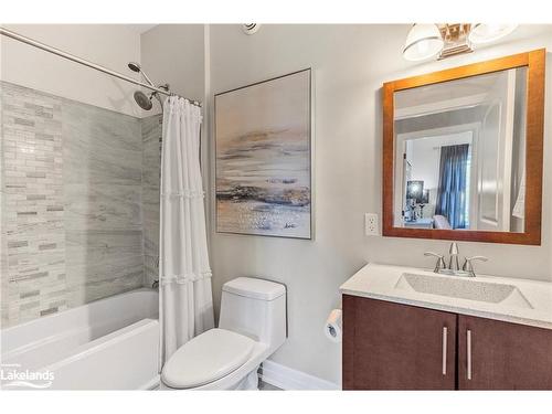 90 Windermere Circle, Tay, ON - Indoor Photo Showing Bathroom