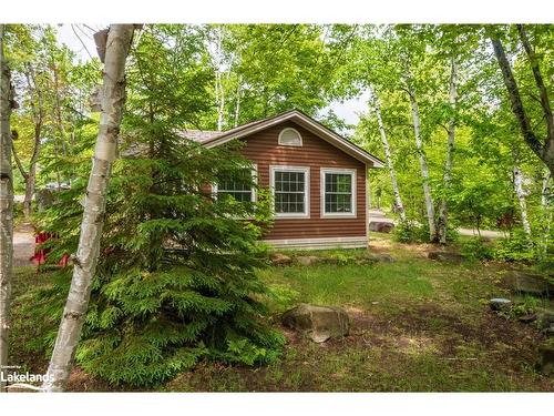 105-10-1052 Rat Bay Road, Lake Of Bays (Twp), ON - Outdoor