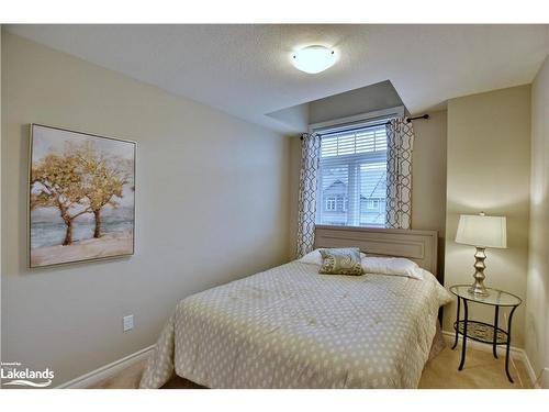 42 Conservation Way, Collingwood, ON - Indoor Photo Showing Bedroom