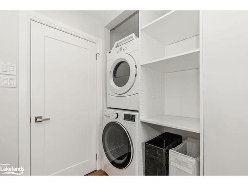 1860 River Road W, Wasaga Beach, ON - Indoor Photo Showing Laundry Room