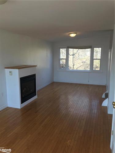 388 Mildred Street, Midland, ON - Indoor Photo Showing Living Room With Fireplace