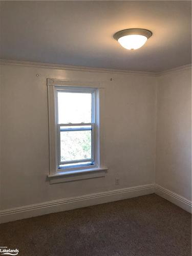 388 Mildred Street, Midland, ON - Indoor Photo Showing Kitchen