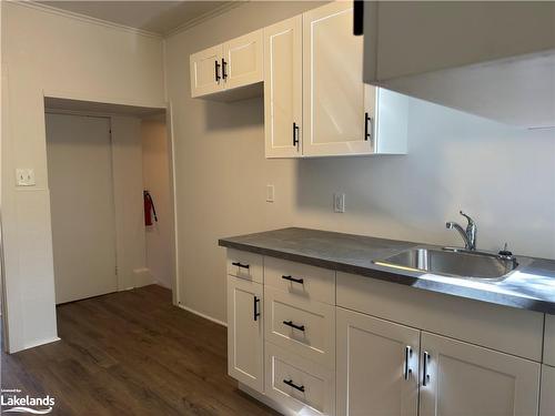 388 Mildred Street, Midland, ON - Indoor Photo Showing Kitchen