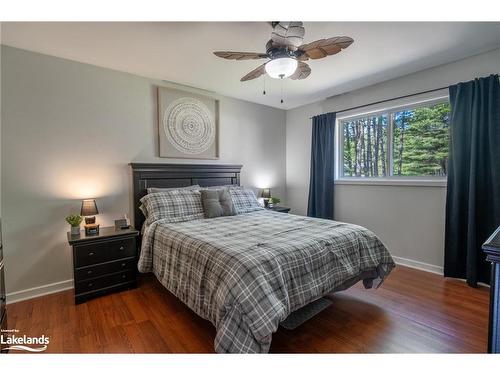 26 Sellens Avenue, Bracebridge, ON - Indoor Photo Showing Bedroom