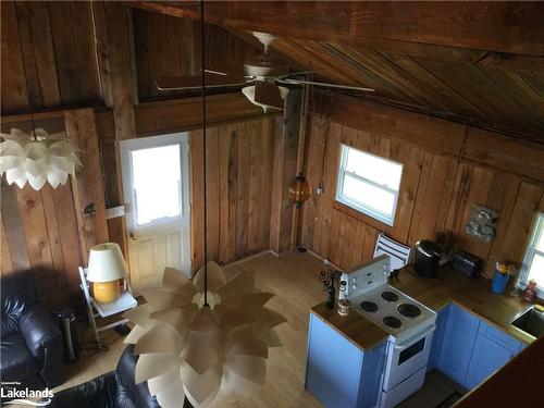 515 Park Road, Machar, ON - Indoor Photo Showing Kitchen