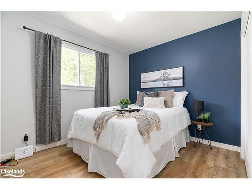 365 Cedar Ave, Meaford, ON - Indoor Photo Showing Bedroom