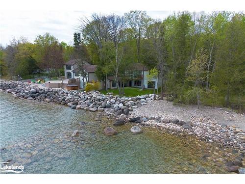 365 Cedar Ave, Meaford, ON - Outdoor With Body Of Water