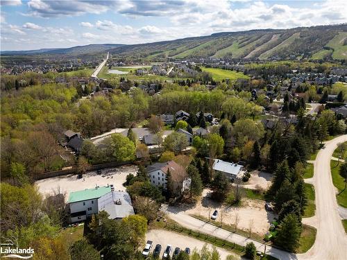 210 Arlberg Crescent, The Blue Mountains, ON - Outdoor With View