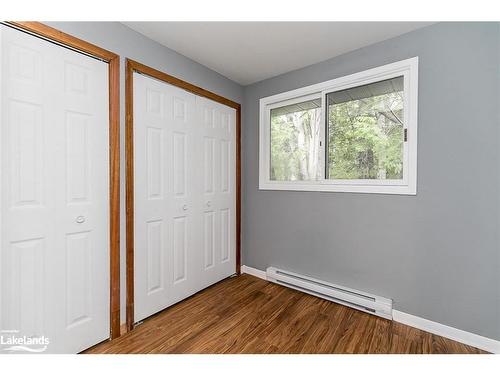 53 Pilon Road, Tiny, ON - Indoor Photo Showing Other Room