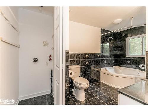 53 Pilon Road, Tiny, ON - Indoor Photo Showing Bathroom