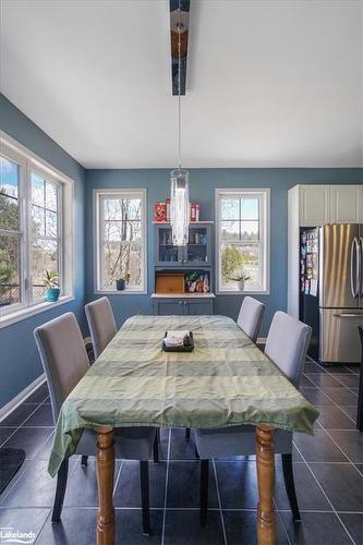 43 Clearbrook Trail, Bracebridge, ON - Indoor Photo Showing Dining Room