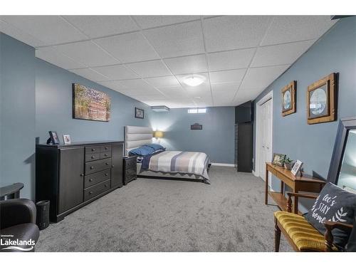 43 Clearbrook Trail, Bracebridge, ON - Indoor Photo Showing Bedroom