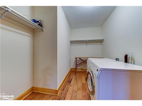 120 Venture Boulevard, The Blue Mountains, ON - Indoor Photo Showing Laundry Room
