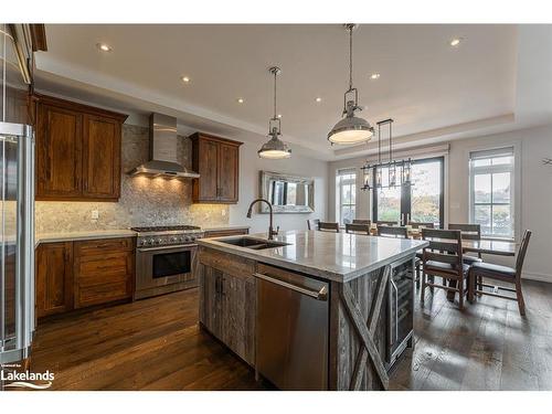 280 Sunset Boulevard, Thornbury, ON - Indoor Photo Showing Kitchen With Double Sink With Upgraded Kitchen