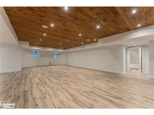 280 Sunset Boulevard, Thornbury, ON - Indoor Photo Showing Other Room