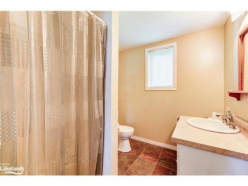 19 Caribbean Drive, Wasaga Beach, ON - Indoor Photo Showing Bathroom