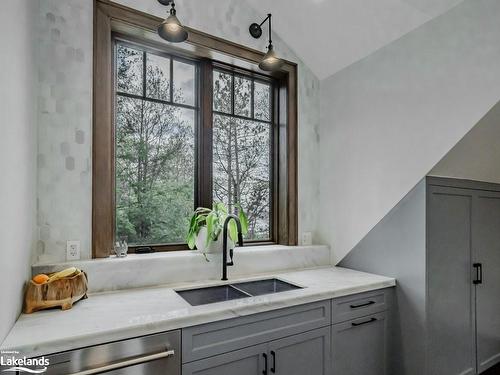 1356 Stephens Bay Road, Bracebridge, ON - Indoor Photo Showing Kitchen With Double Sink
