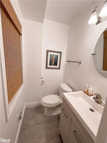 6-37 Silver Street, Huntsville, ON - Indoor Photo Showing Bathroom