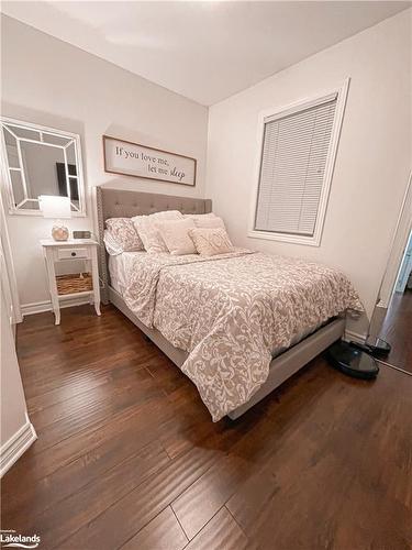 6-37 Silver Street, Huntsville, ON - Indoor Photo Showing Bedroom