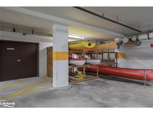 301-1 Shipyard Lane, Collingwood, ON - Indoor Photo Showing Garage