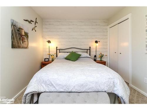 156 Escarpment Crescent, Collingwood, ON - Indoor Photo Showing Bedroom