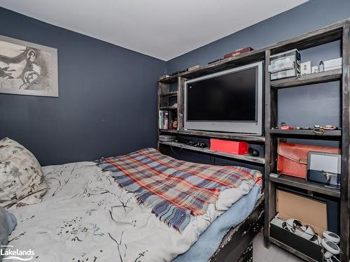 120 David Street, Gravenhurst, ON - Indoor Photo Showing Bedroom
