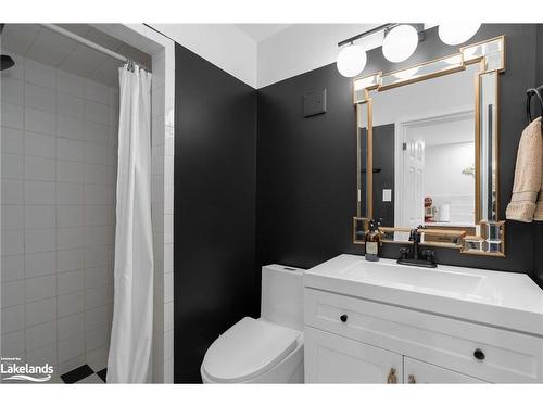 104 Leo Boulevard, Wasaga Beach, ON - Indoor Photo Showing Bathroom