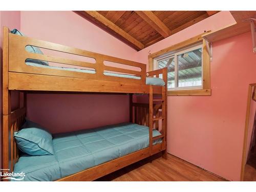4598 Anderson Avenue, Ramara, ON - Indoor Photo Showing Bedroom