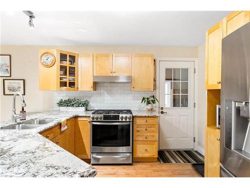 42 Winnifred Avenue, Parry Sound, ON - Indoor Photo Showing Kitchen With Double Sink
