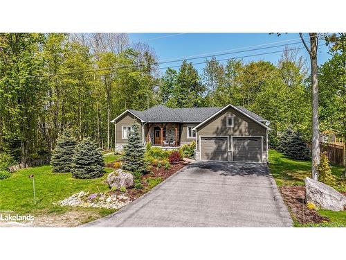 32 Pinecone Avenue, Tiny, ON - Outdoor