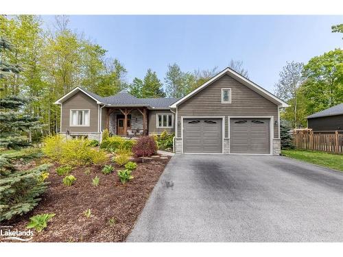 32 Pinecone Avenue, Tiny, ON - Outdoor With Facade