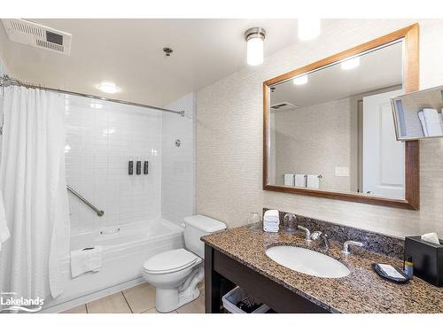 449-220 Gord Canning Drive, The Blue Mountains, ON - Indoor Photo Showing Bathroom