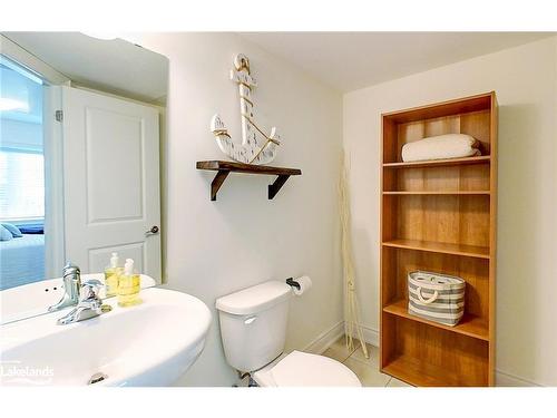 7 Nautical Lane, Wasaga Beach, ON - Indoor Photo Showing Bathroom