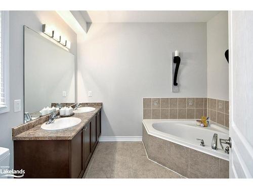 18-689616 Monterra Road, The Blue Mountains, ON - Indoor Photo Showing Bathroom