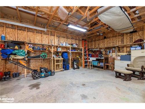 1260 Winders Bay Road, Baysville, ON - Indoor Photo Showing Garage