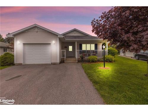 75 Pennsylvania Avenue, Wasaga Beach, ON - Outdoor With Deck Patio Veranda With Facade