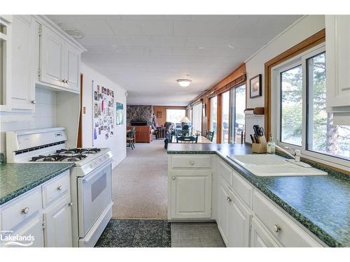 1116 Tryon Drive, Gravenhurst, ON - Indoor Photo Showing Kitchen With Double Sink