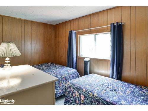 1116 Tryon Drive, Gravenhurst, ON - Indoor Photo Showing Bedroom
